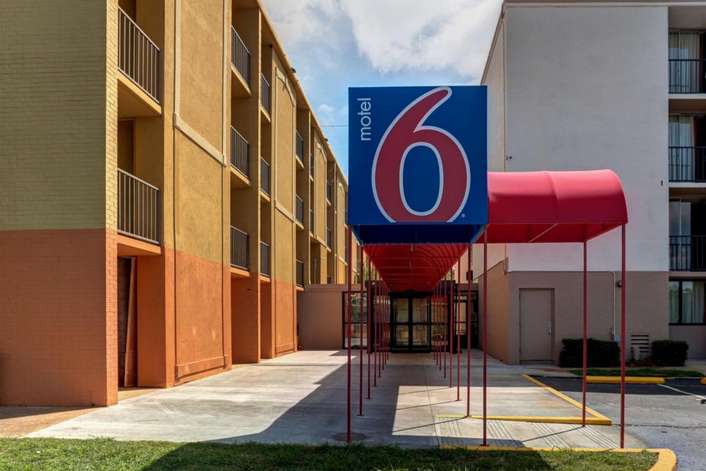 Motel 6 Jackson, TN